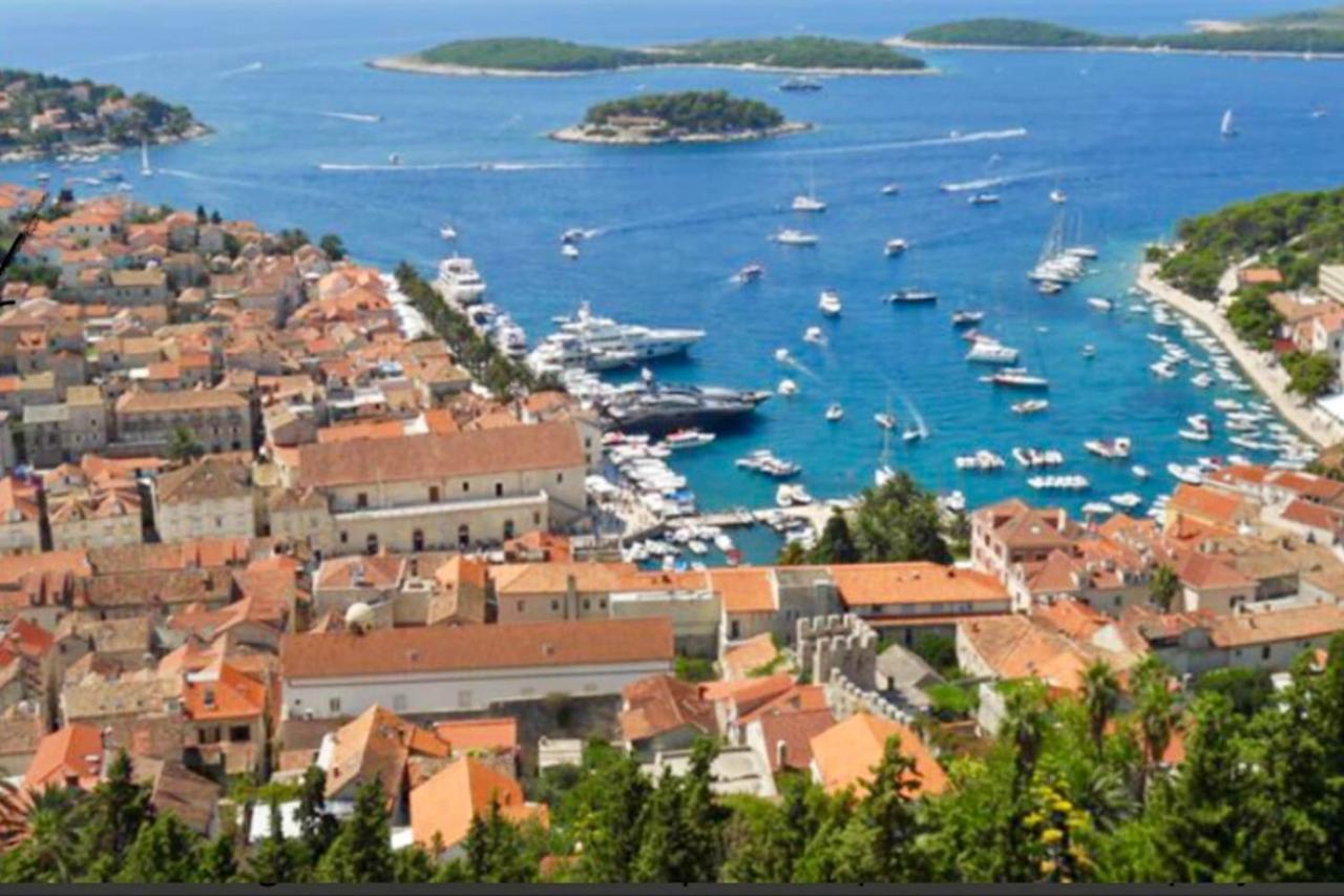 Hvar Old Dalmatian House Junior Suite - Deck 2 Đảo Hvar Ngoại thất bức ảnh